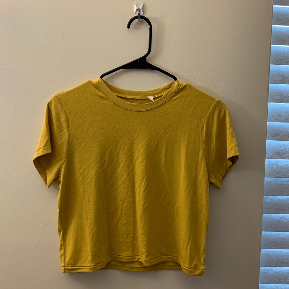 Pacsun yellow crop top